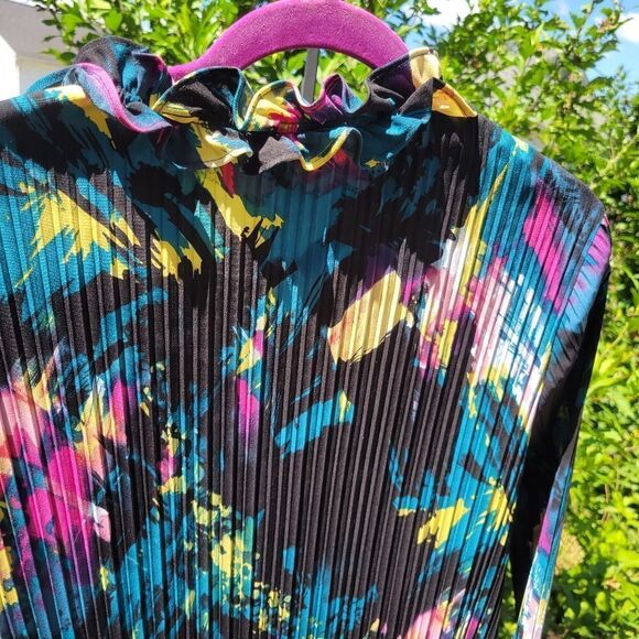 Multi Colored Button Down Blouse - Picture 10 of 12